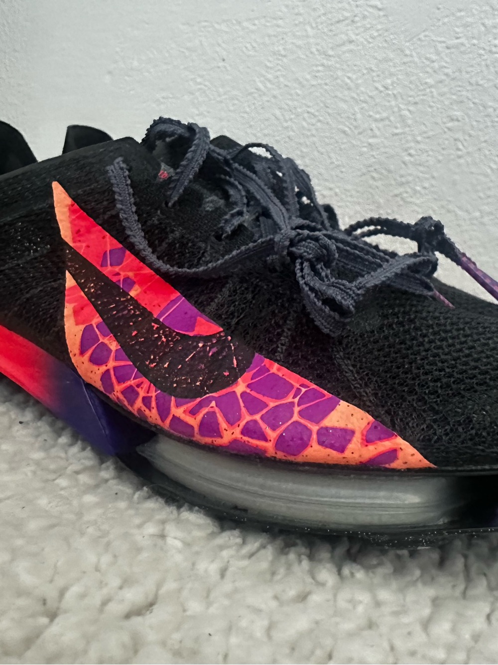 Nike victory 2 glam men’s size 8 IM9130-001